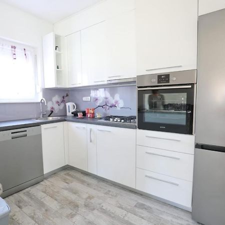 Apartman Teo &Tena Otočac Exteriér fotografie