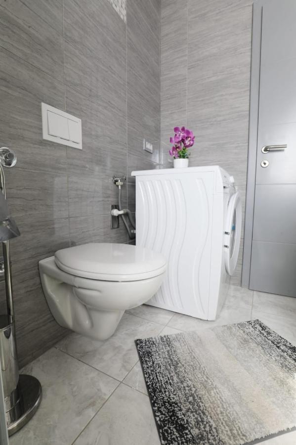 Apartman Teo &Tena Otočac Exteriér fotografie
