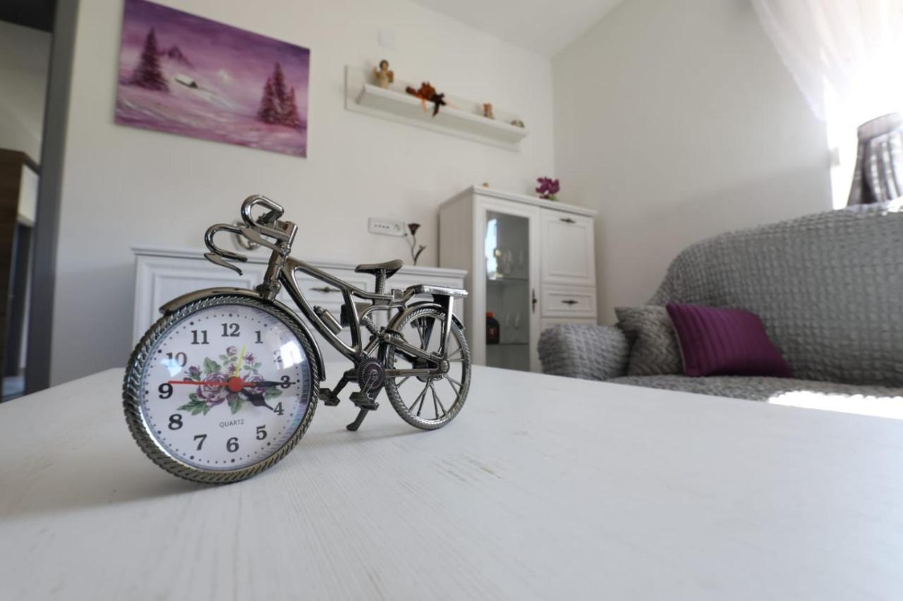 Apartman Teo &Tena Otočac Exteriér fotografie