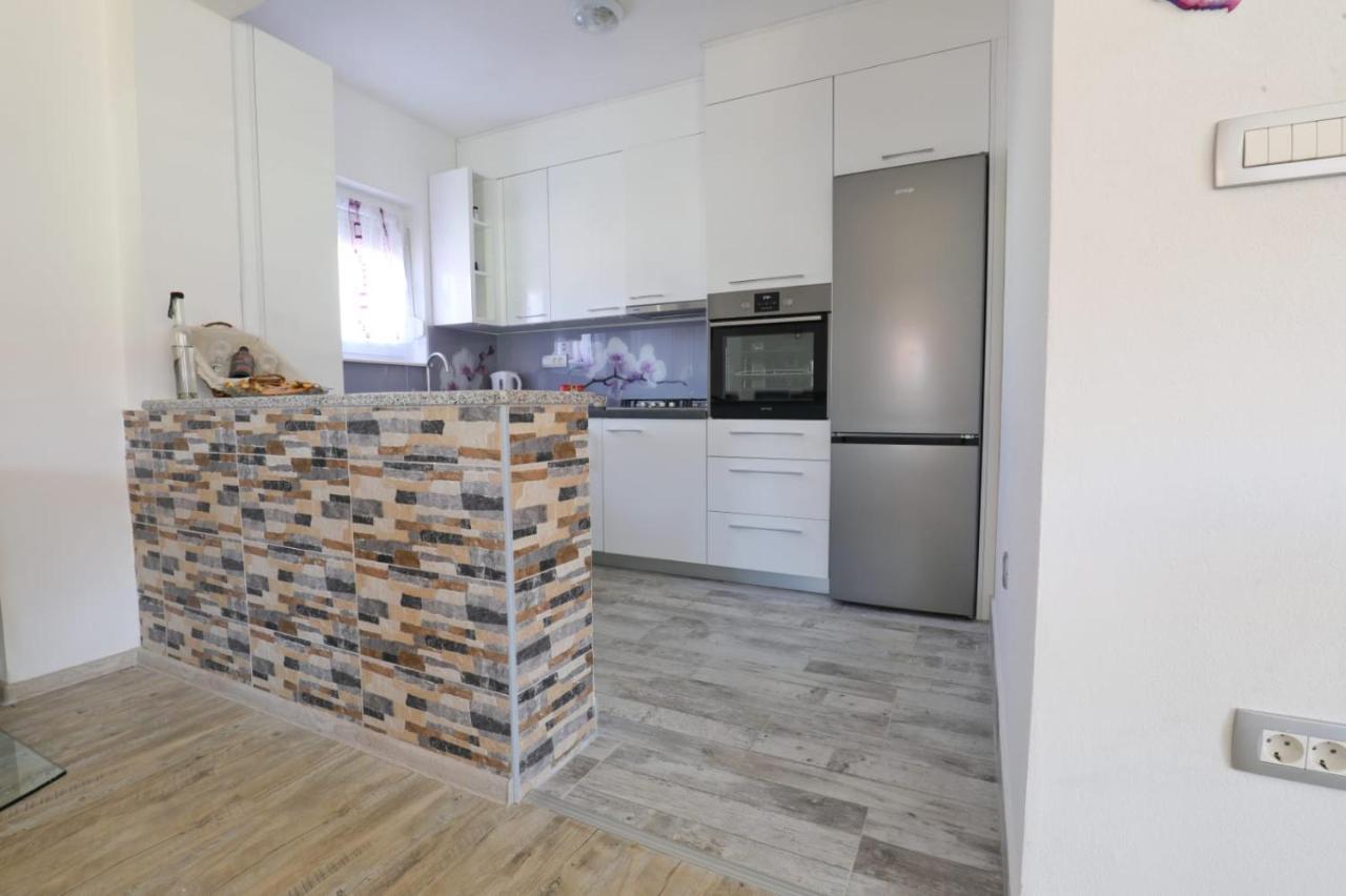 Apartman Teo &Tena Otočac Exteriér fotografie