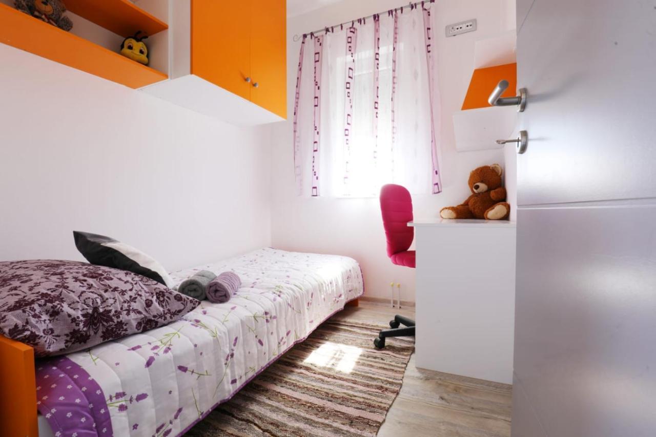 Apartman Teo &Tena Otočac Exteriér fotografie